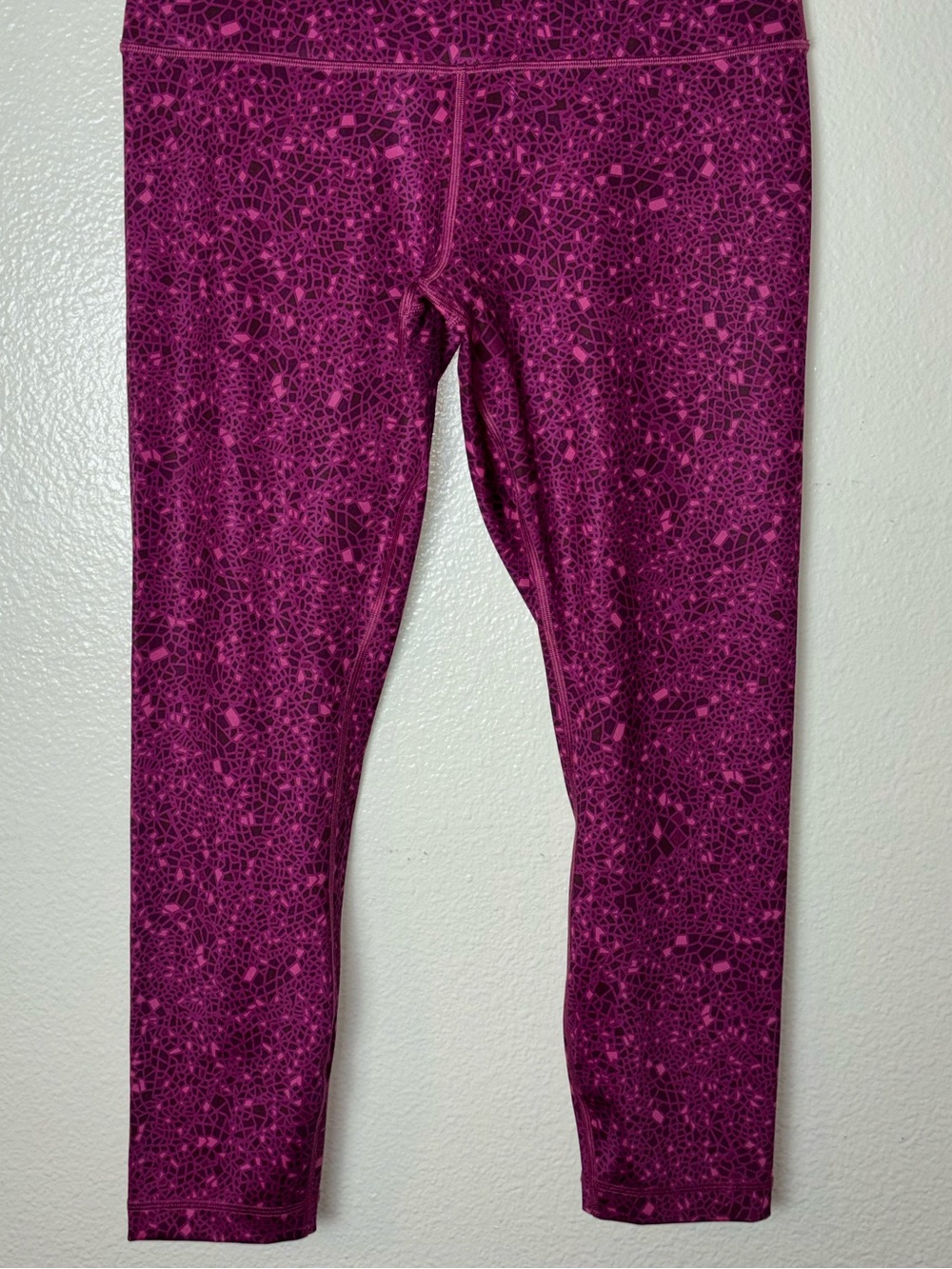 Lululemon High Times Pant(Full-On Luxtreme)Paradise Geo Regal Plum Multi size 12 - Picture 7 of 16